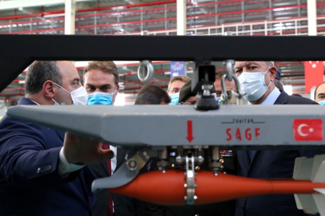 Bakan Akar ve Varank'tan TÜBİTAK SAGE ziyareti